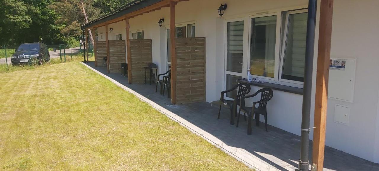 Willa Wieniotowo Apartamenty Przy Lesie I Plazy Ap Am Wald Und Strand 尤斯托尼莫斯基 外观 照片