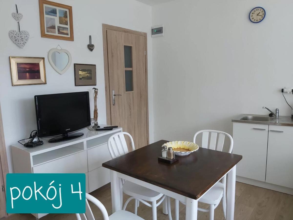 Willa Wieniotowo Apartamenty Przy Lesie I Plazy Ap Am Wald Und Strand 尤斯托尼莫斯基 外观 照片