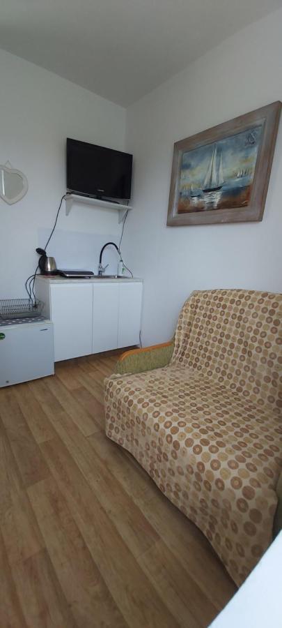Willa Wieniotowo Apartamenty Przy Lesie I Plazy Ap Am Wald Und Strand 尤斯托尼莫斯基 外观 照片