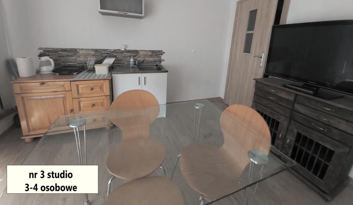 Willa Wieniotowo Apartamenty Przy Lesie I Plazy Ap Am Wald Und Strand 尤斯托尼莫斯基 外观 照片