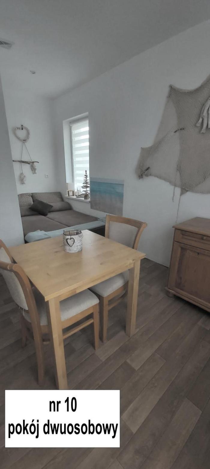 Willa Wieniotowo Apartamenty Przy Lesie I Plazy Ap Am Wald Und Strand 尤斯托尼莫斯基 外观 照片